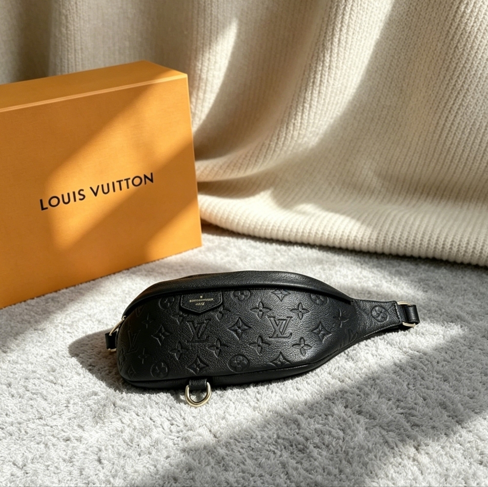 LOUIS VUITTON Bumbag in Monogram Empreinte Leather